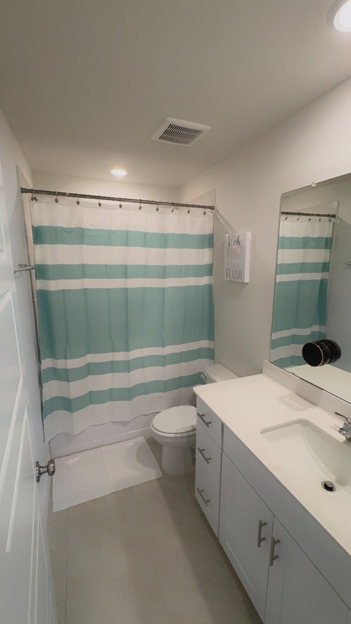 223 Shore Pointe Court, Montgomery, TX 77316 223 Shore Pointe Court, Montgomery, TX 77316