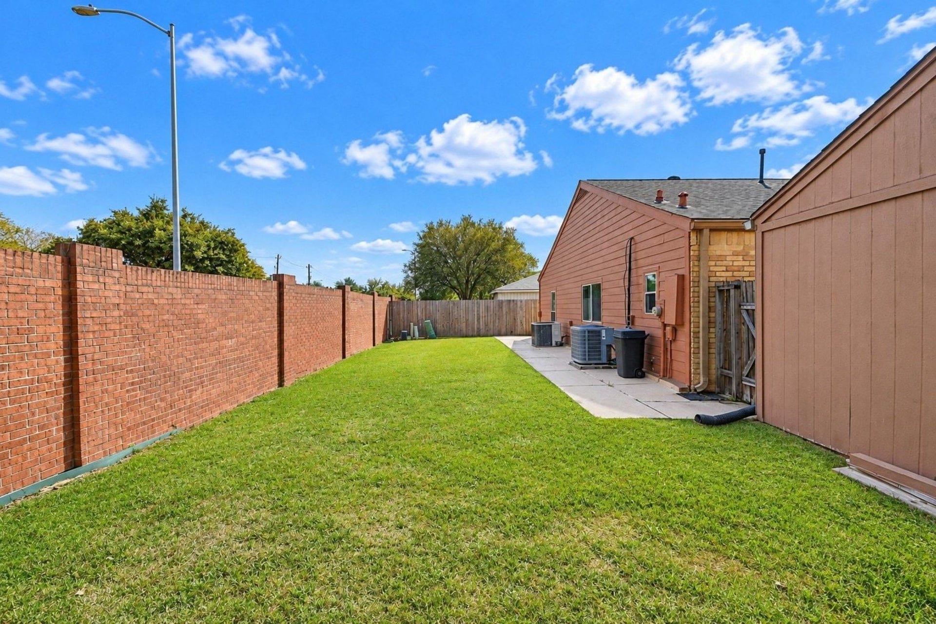 11811 Pepperdine Lane, Houston, TX 77071 11811 Pepperdine Lane, Houston, TX 77071