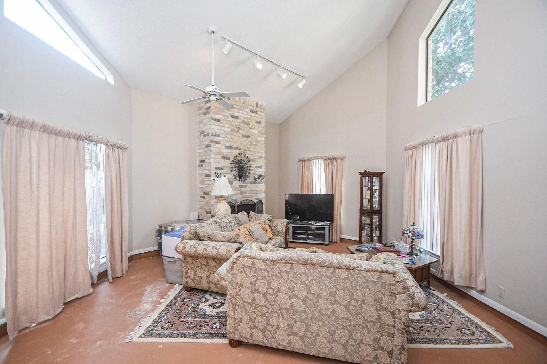 11811 Pepperdine Lane, Houston, TX 77071 11811 Pepperdine Lane, Houston, TX 77071