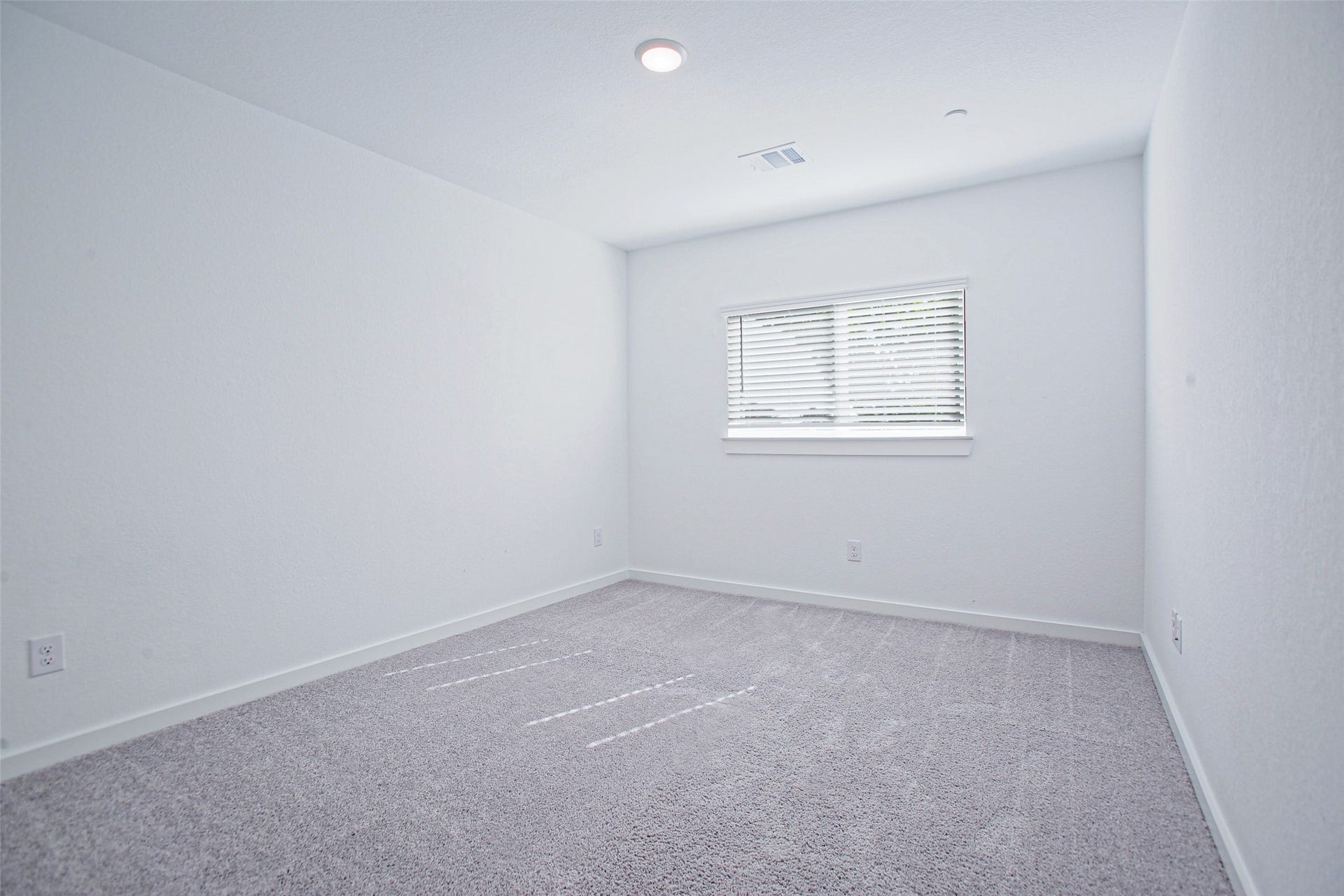 2234 Memory Oaks Drive, Tomball, TX 77375 2234 Memory Oaks Drive, Tomball, TX 77375