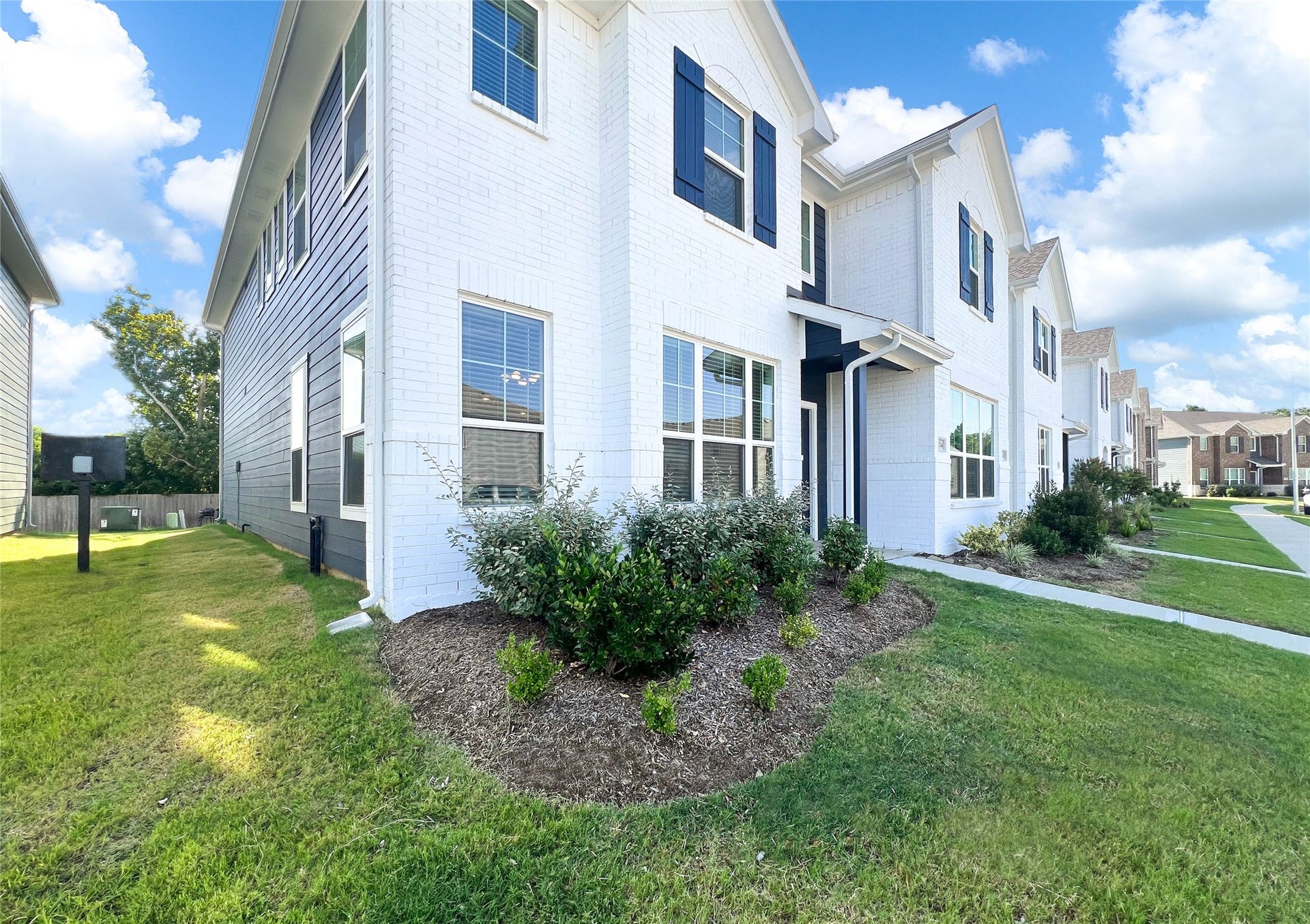 2234 Memory Oaks Drive, Tomball, TX 77375 2234 Memory Oaks Drive, Tomball, TX 77375