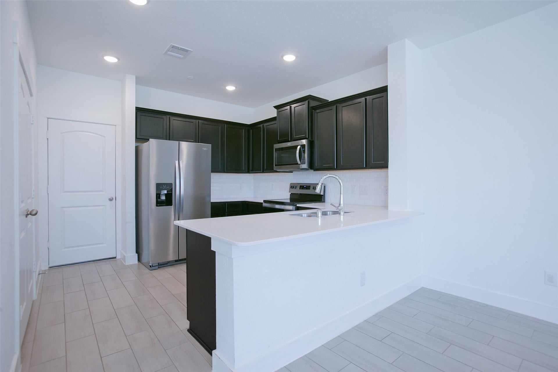 2234 Memory Oaks Drive, Tomball, TX 77375 2234 Memory Oaks Drive, Tomball, TX 77375