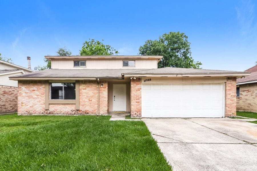 Property photo for 11923 Yeatmah Lane, Houston, TX