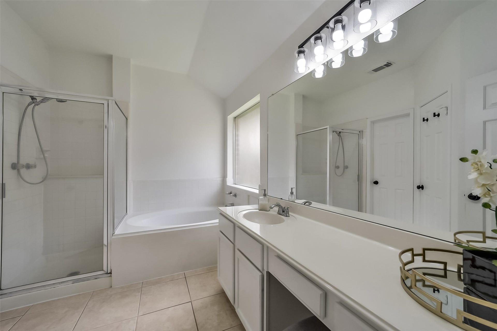 3034 Millers Oak Lane, Sugar Land, TX 77498 3034 Millers Oak Lane, Sugar Land, TX 77498