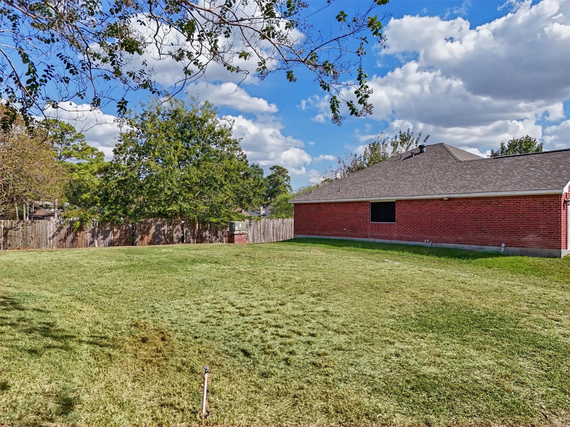 4444 Victory Dr, Houston, TX 77088 4444 Victory Dr, Houston, TX 77088