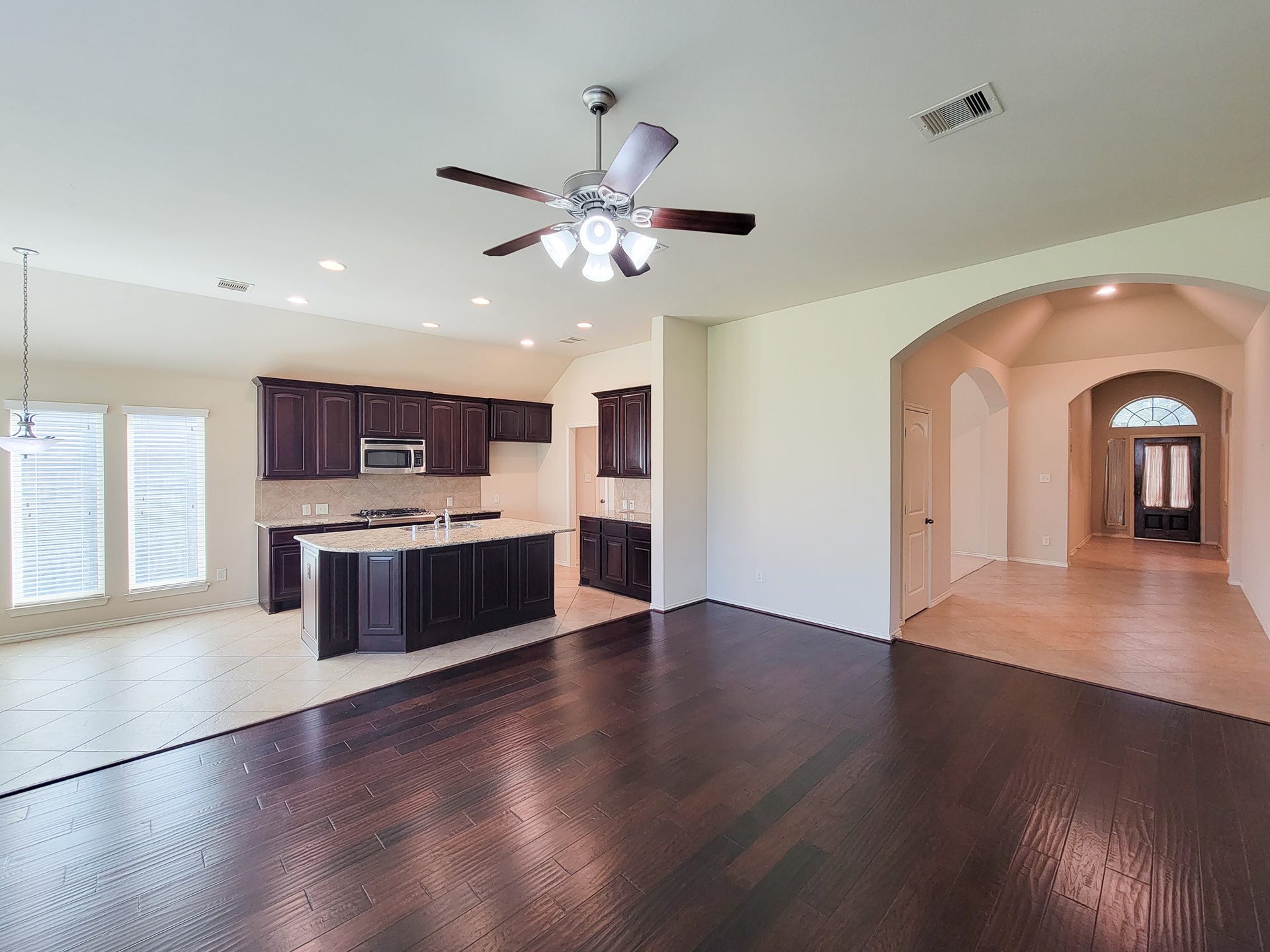 2710 Bamboo Lane, Rosenberg, TX 77471