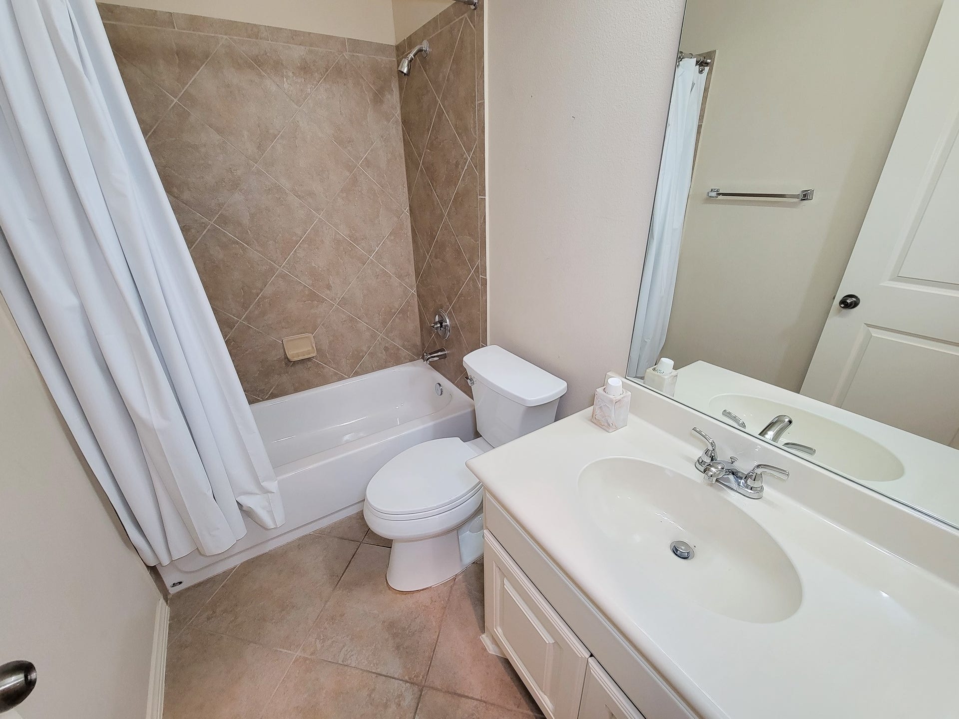 2710 Bamboo Lane, Rosenberg, TX 77471