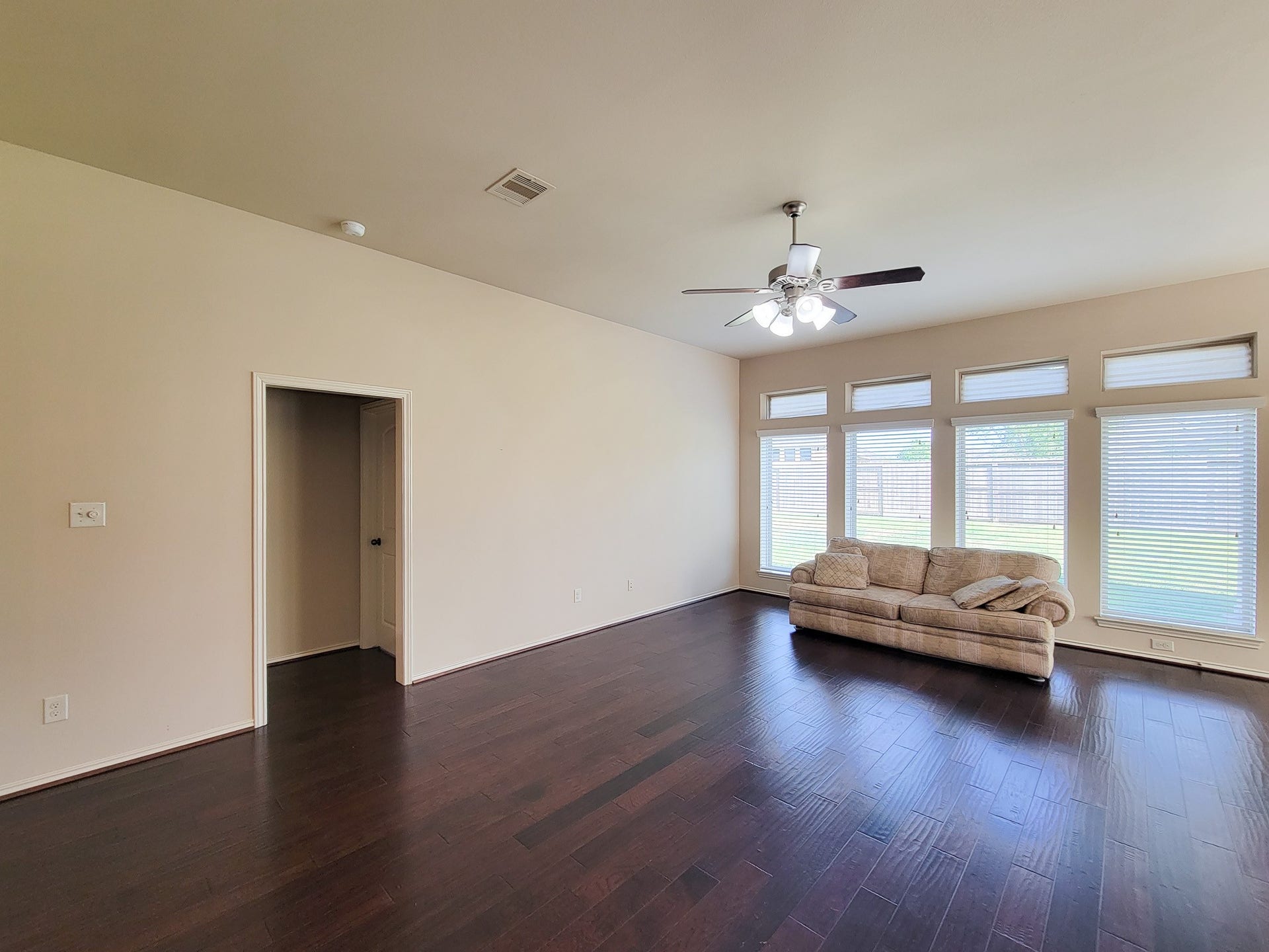2710 Bamboo Lane, Rosenberg, TX 77471