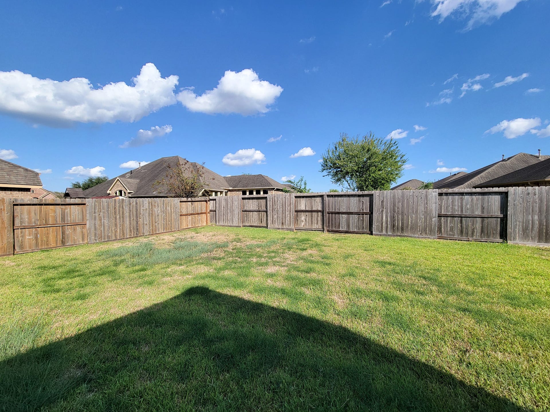 2710 Bamboo Lane, Rosenberg, TX 77471