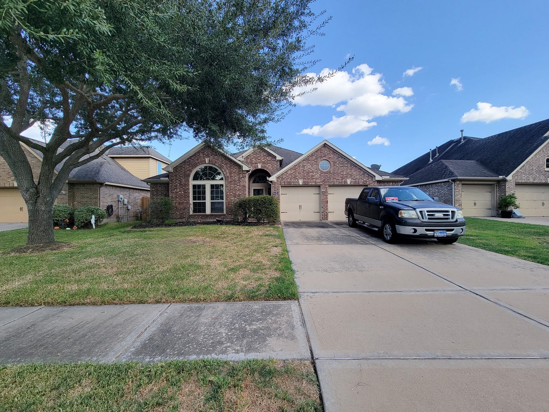 2710 Bamboo Lane, Rosenberg, TX 77471