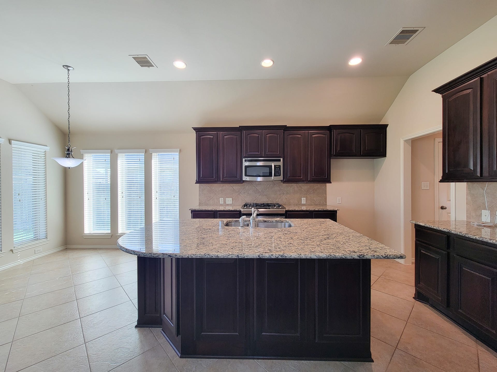 2710 Bamboo Lane, Rosenberg, TX 77471