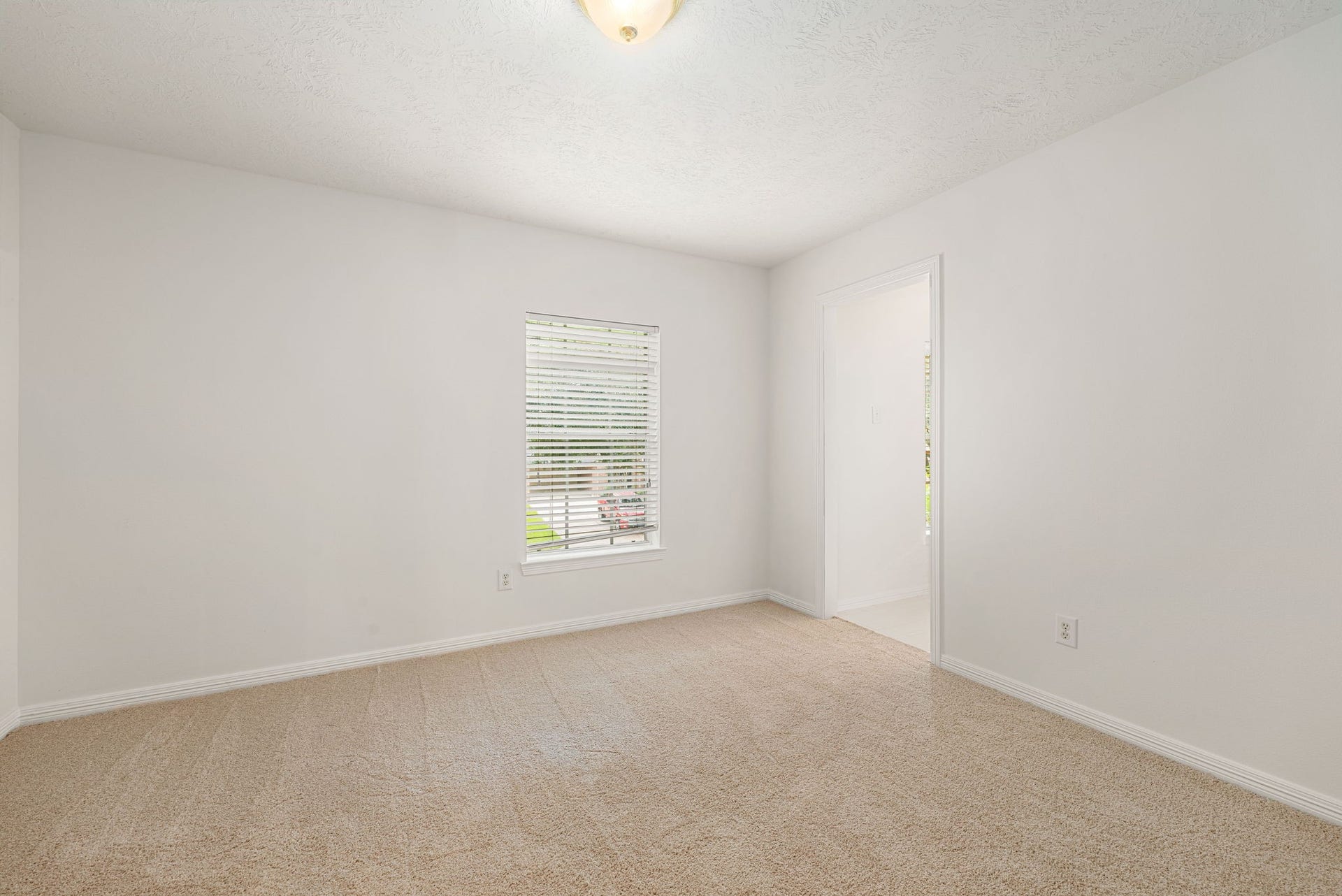 9423 Walnut Brook Court, Houston, TX 77040 9423 Walnut Brook Court, Houston, TX 77040