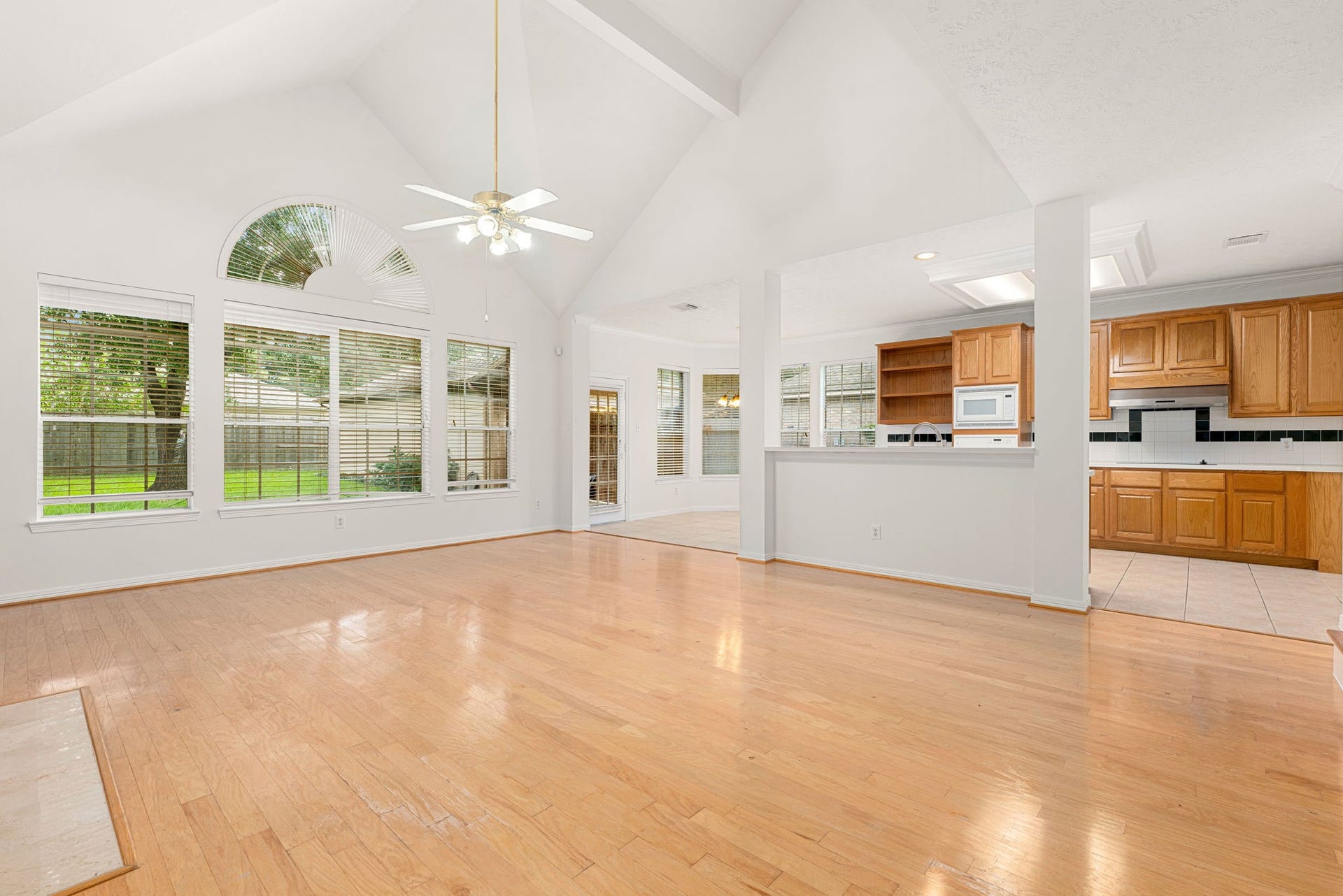 9423 Walnut Brook Court, Houston, TX 77040 9423 Walnut Brook Court, Houston, TX 77040
