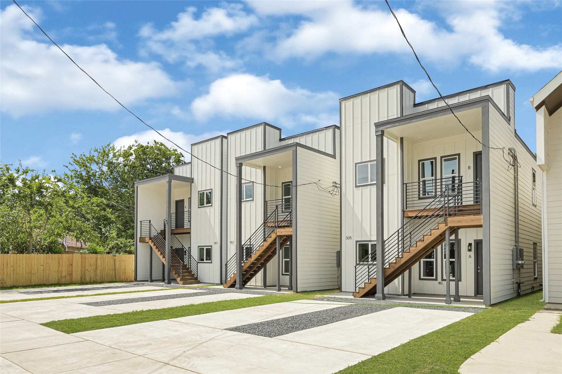 301 & 303 Bolden Street, Houston, TX 77029 301 & 303 Bolden Street, Houston, TX 77029