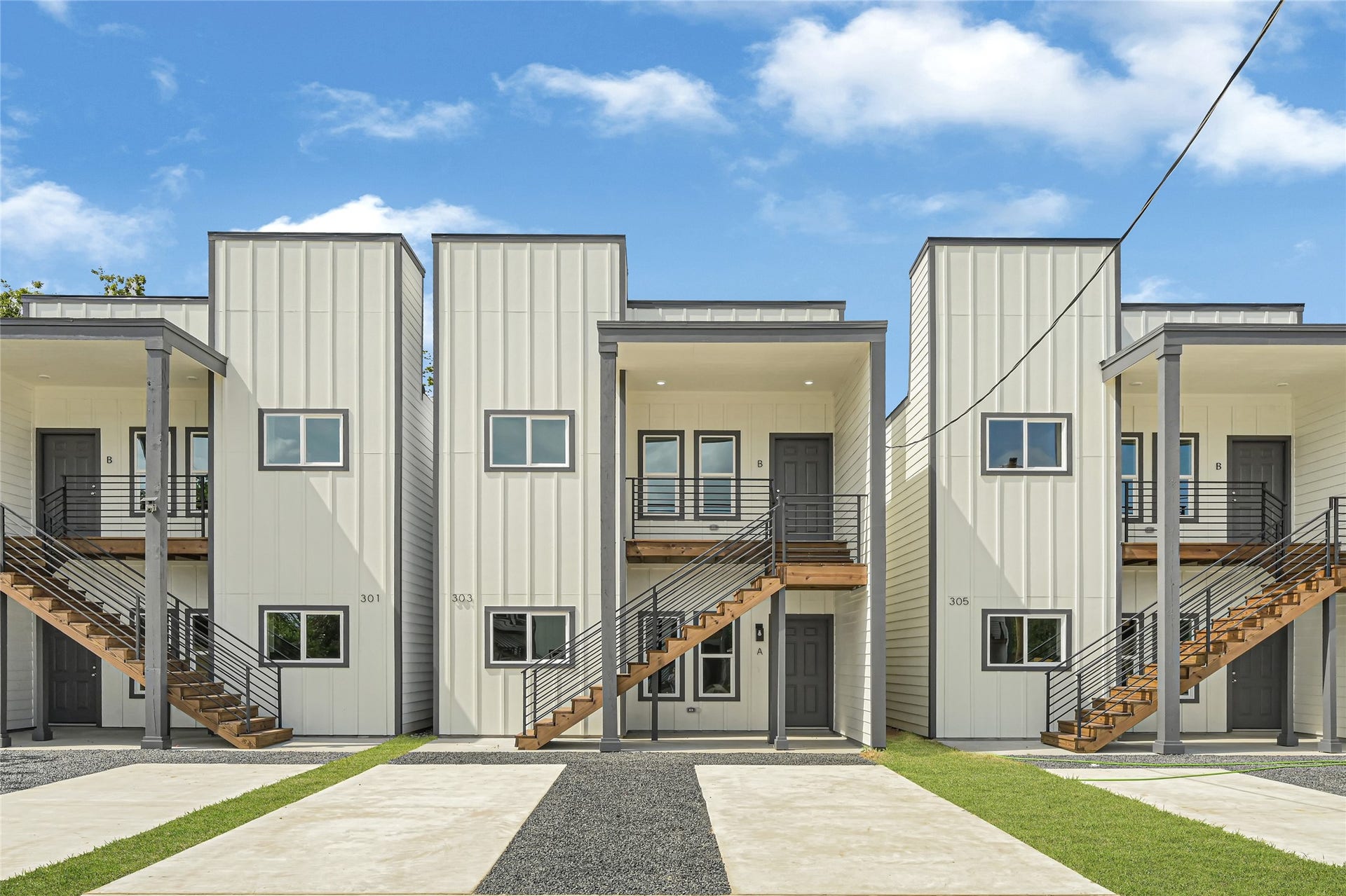 301 & 303 Bolden Street, Houston, TX 77029 301 & 303 Bolden Street, Houston, TX 77029