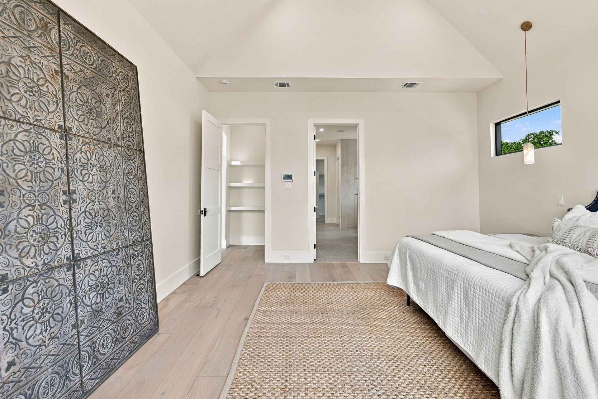 3015 Stanton Street, Houston, TX 77025 Primary bedroom. 1st floor.
