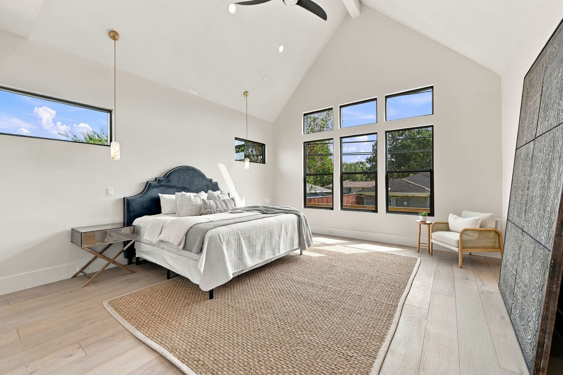 3015 Stanton Street, Houston, TX 77025 Primary bedroom. 1st floor.