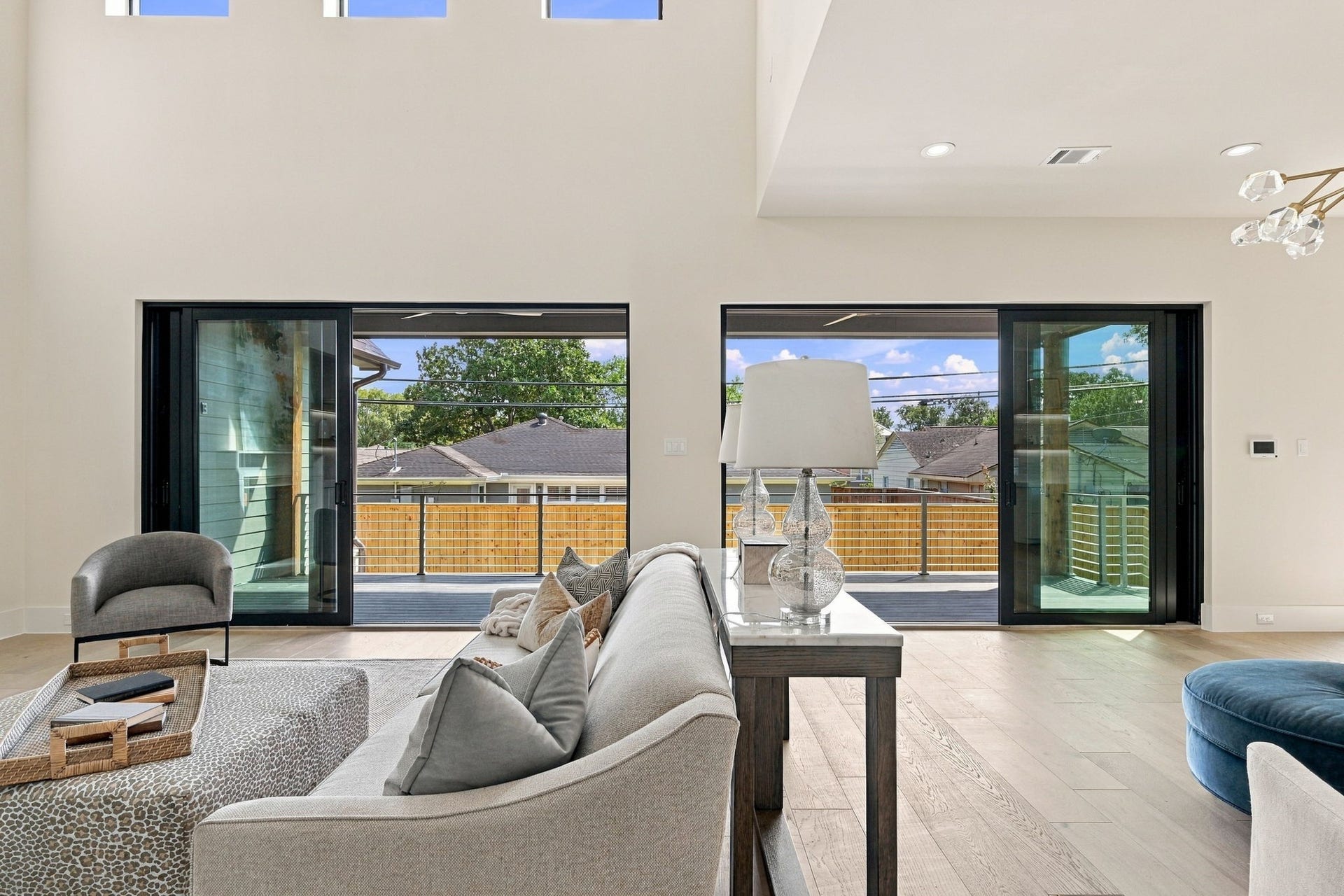 3015 Stanton Street, Houston, TX 77025 Sliding glass doors to patio. 1st floor.