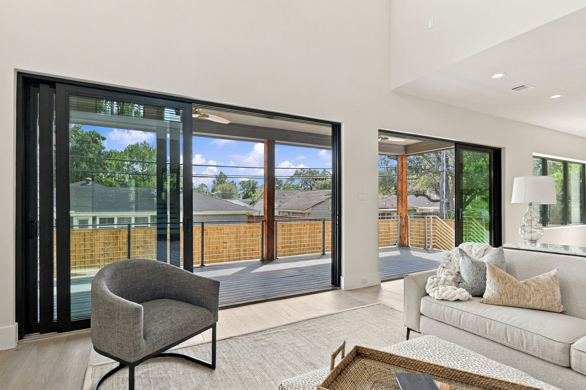 3015 Stanton Street, Houston, TX 77025 Sliding glass doors to patio. 1st floor.