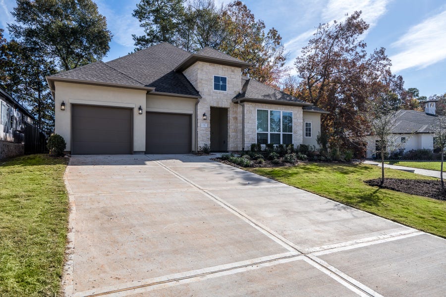 Property photo for 1723 Divino Pass, Conroe, TX