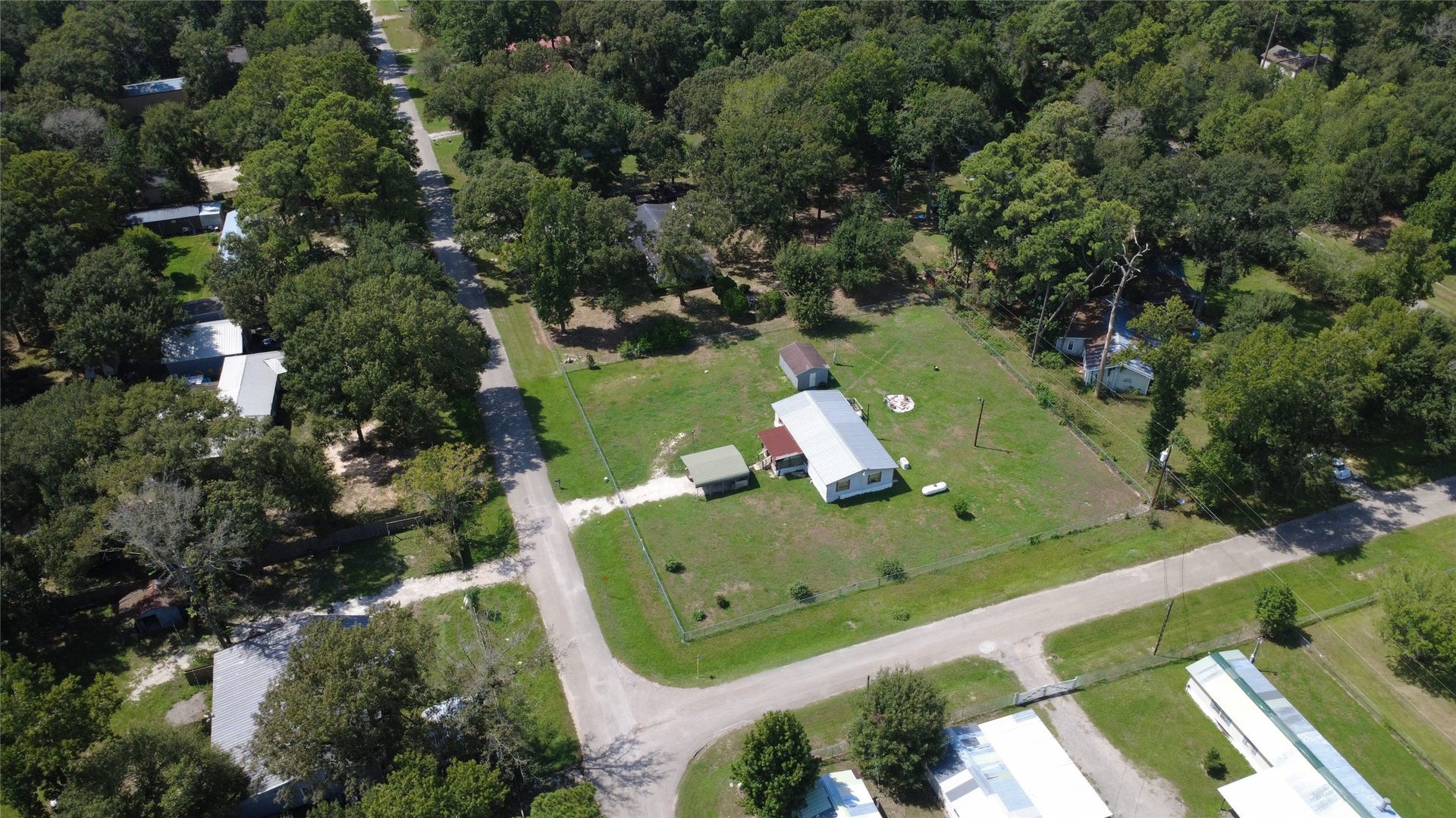 20911 Dunn, New Caney, TX 77357