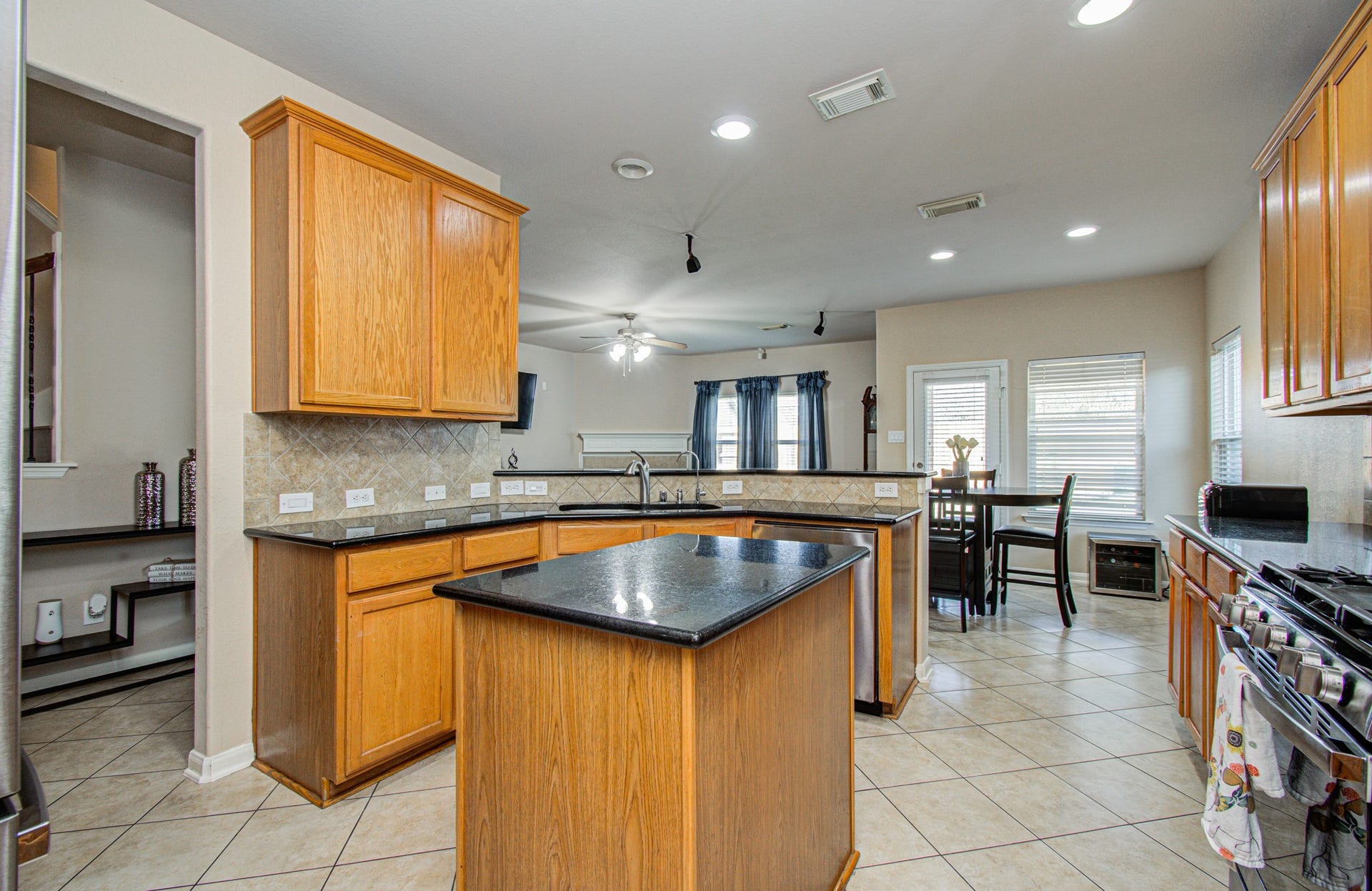 5935 Preserve Lane, Missouri City, TX 77459 5935 Preserve Lane, Missouri City, TX 77459