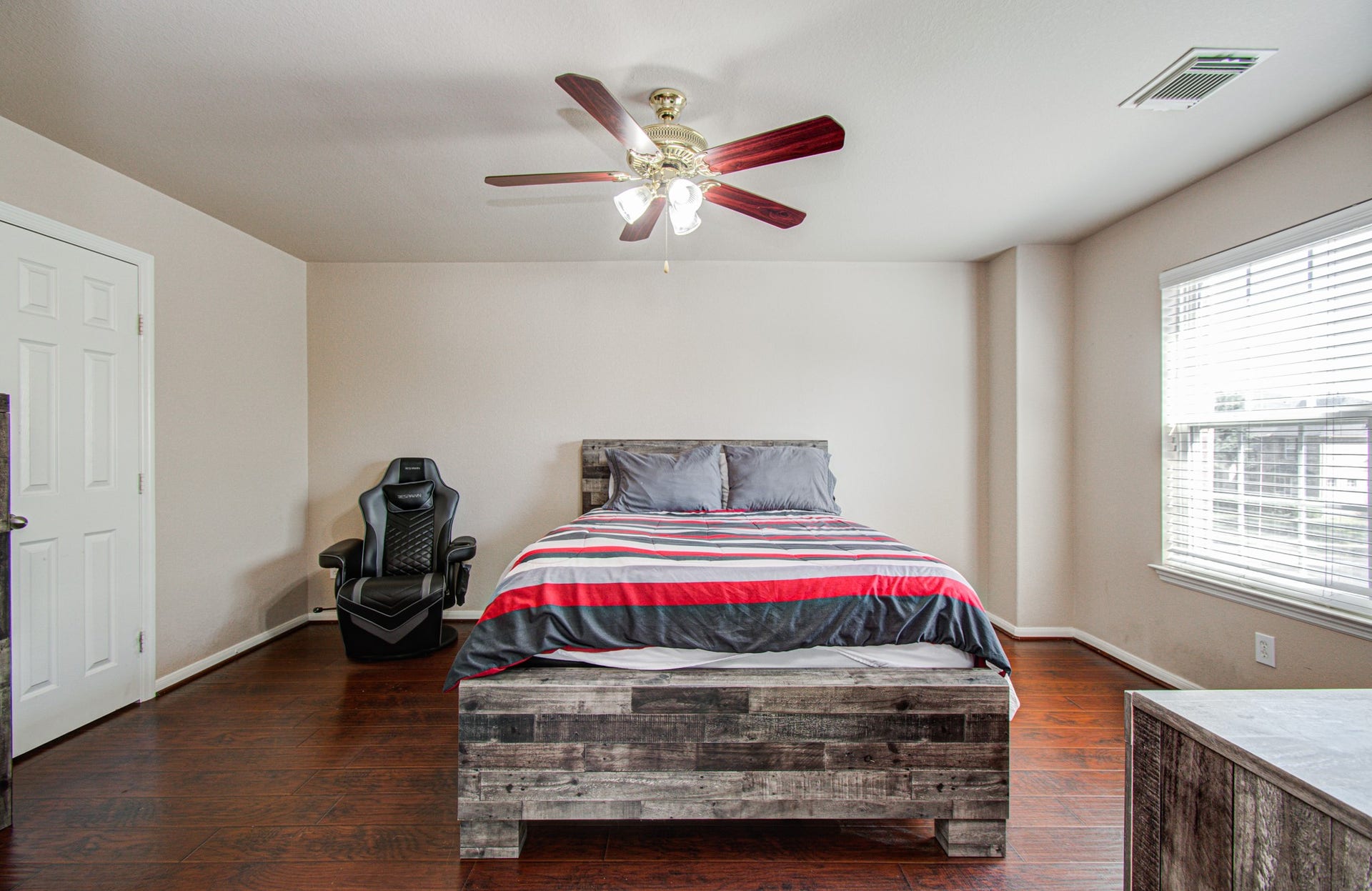 5935 Preserve Lane, Missouri City, TX 77459 5935 Preserve Lane, Missouri City, TX 77459