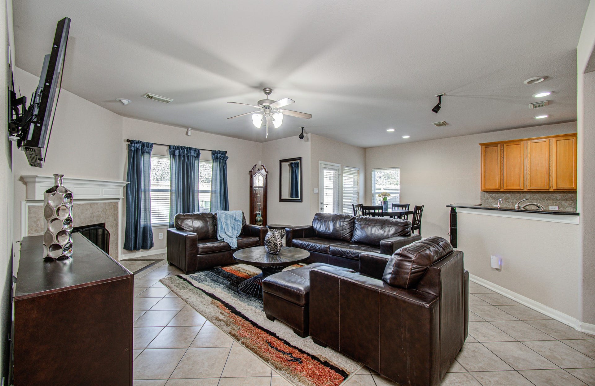 5935 Preserve Lane, Missouri City, TX 77459 5935 Preserve Lane, Missouri City, TX 77459