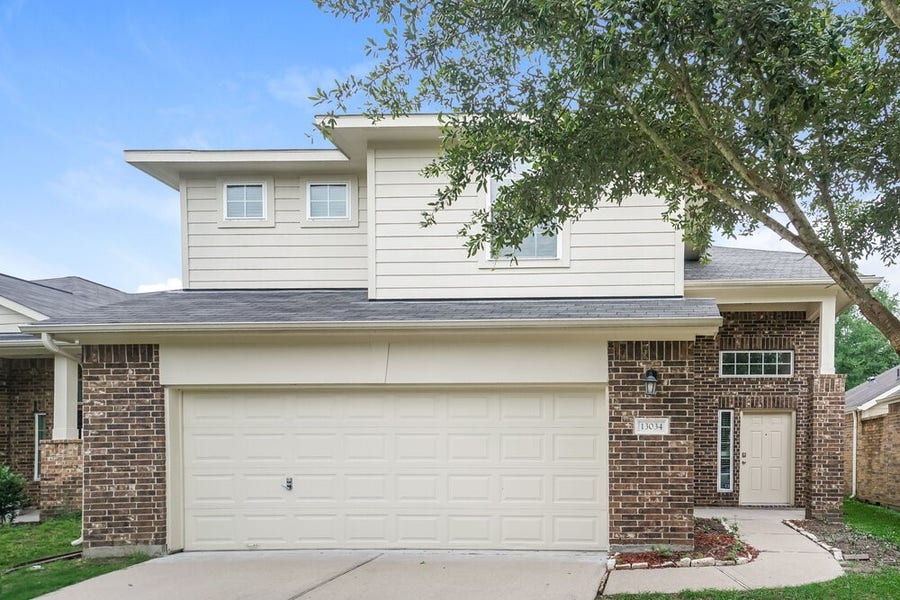 Property photo for 13034 Rose Landing Drive, Houston, TX