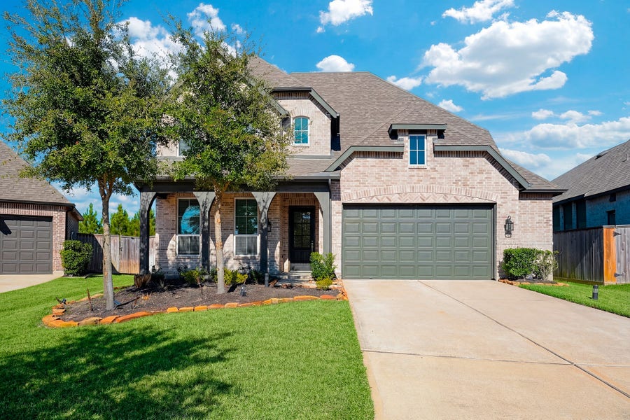 Property photo for 662 Lost Maples Bend Lane, Conroe, TX