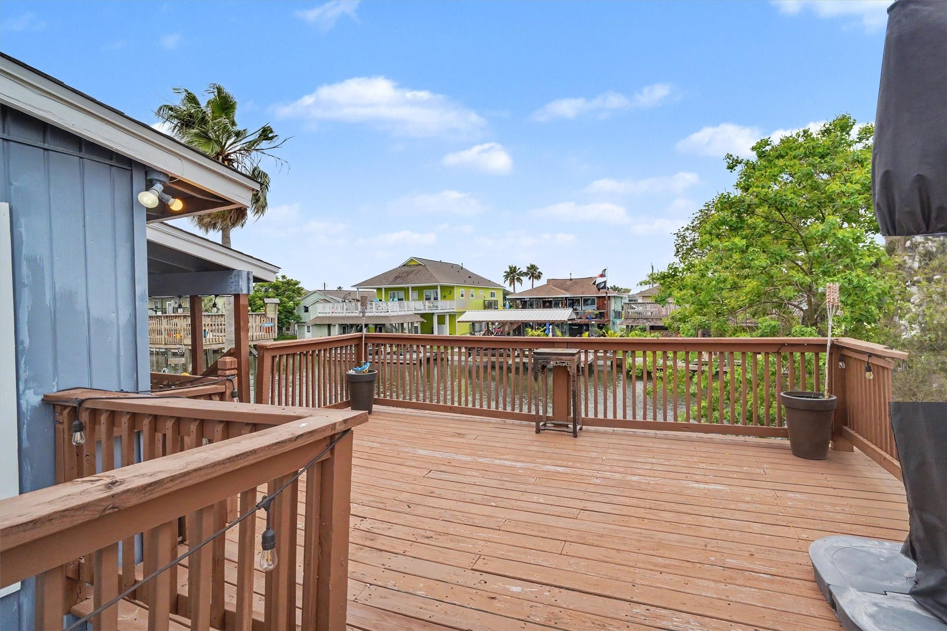 370 Ling Street, Bayou Vista, TX 77563 Deck