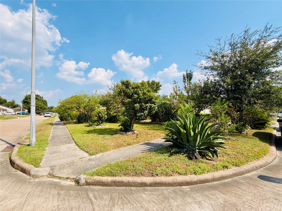 Property photo for 14234 Timberhaven Drive, Houston, TX