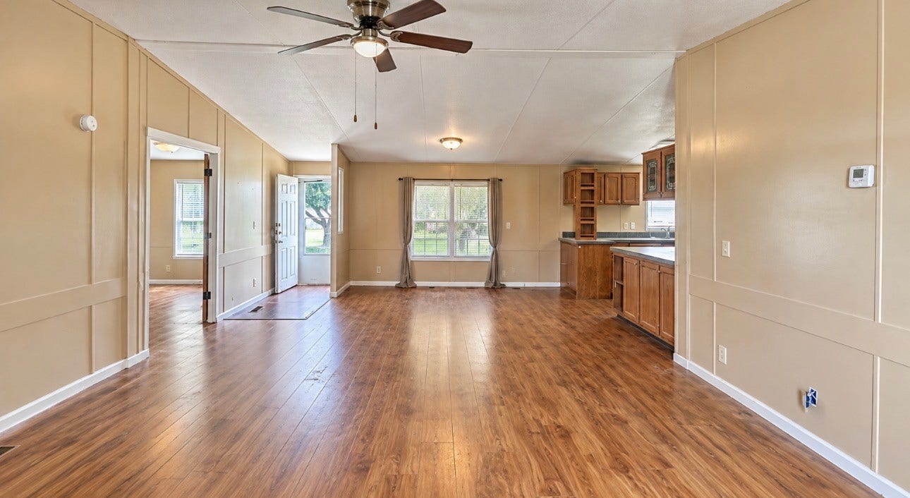 6710 Trail Loop W, Rosharon, TX 77583 6710 Trail Loop W, Rosharon, TX 77583