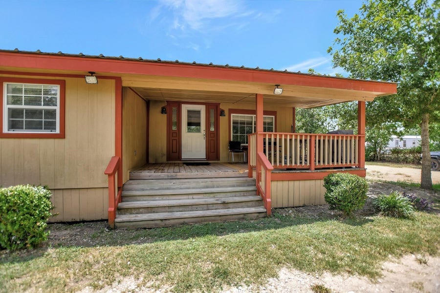 Property photo for 29115 Cherokee Lane, Waller, TX