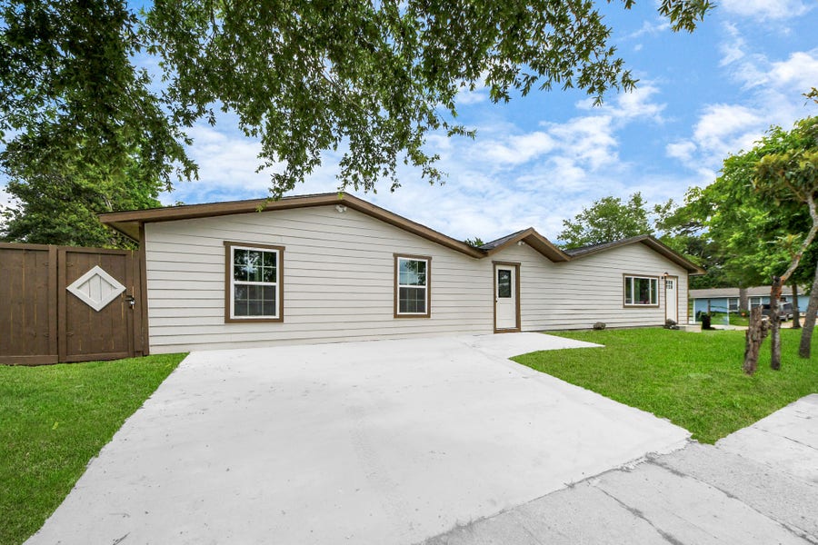 Property photo for 5903 Belneath Street, #B, Houston, TX