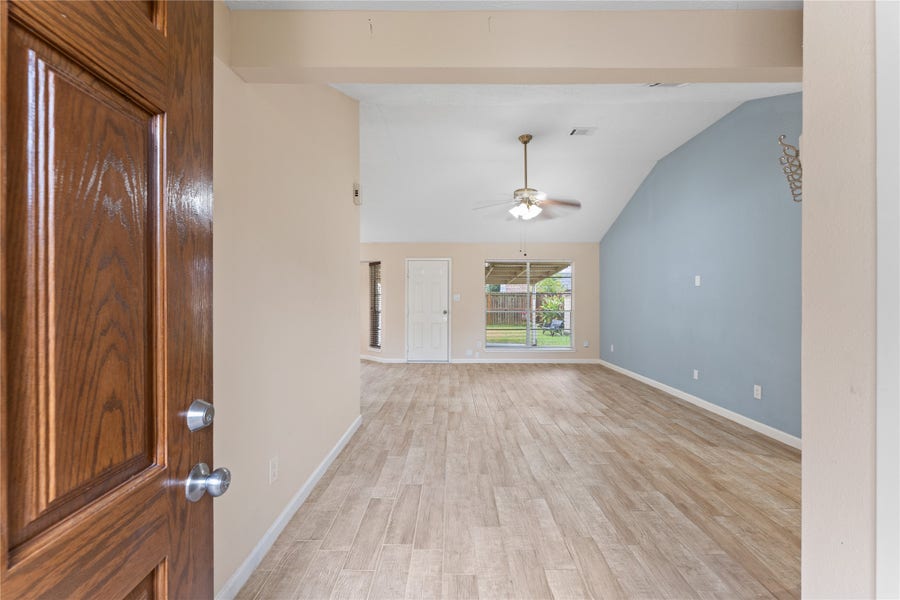 Property photo for 4929 Meadow Place Drive, Pasadena, TX