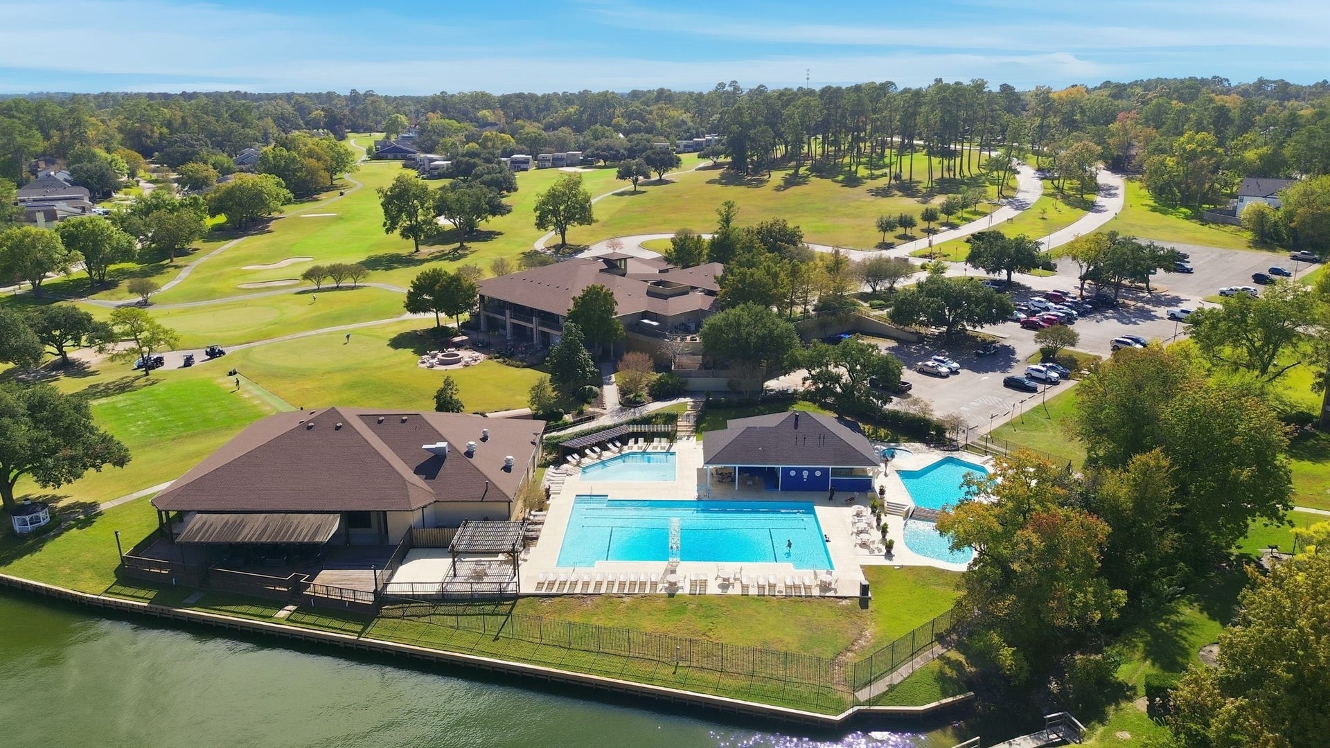 24 Lakeview Village, Conroe, TX 77356 24 Lakeview Village, Conroe, TX 77356
