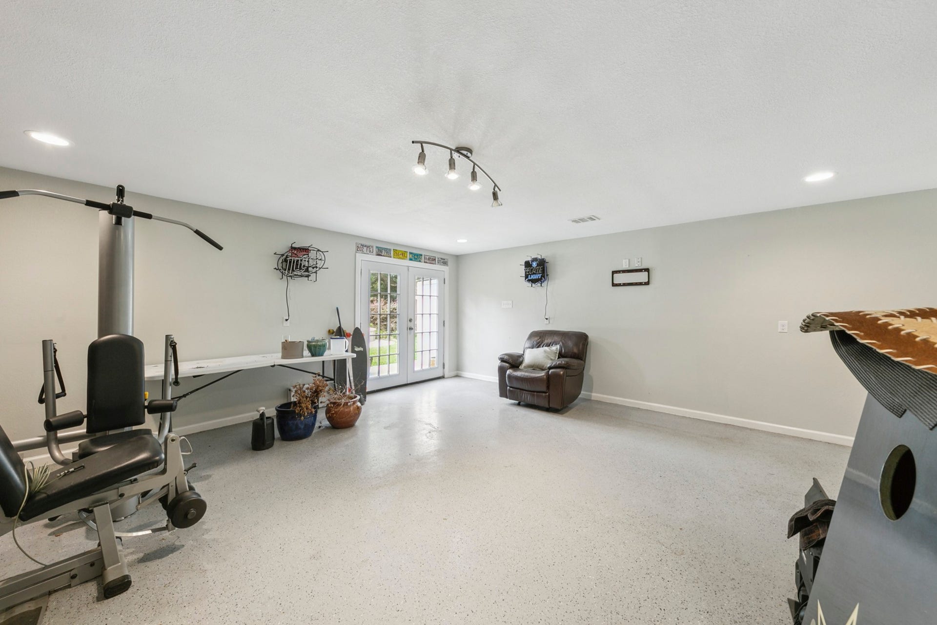 3430 W Meadow Lane, Dickinson, TX 77539 Detached Bonus Room