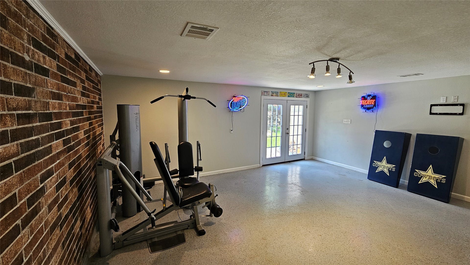 3430 W Meadow Lane, Dickinson, TX 77539 3430 W Meadow Lane, Dickinson, TX 77539