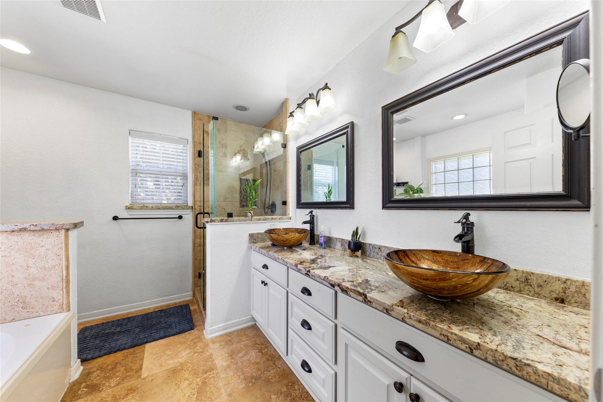 3430 W Meadow Lane, Dickinson, TX 77539 3430 W Meadow Lane, Dickinson, TX 77539