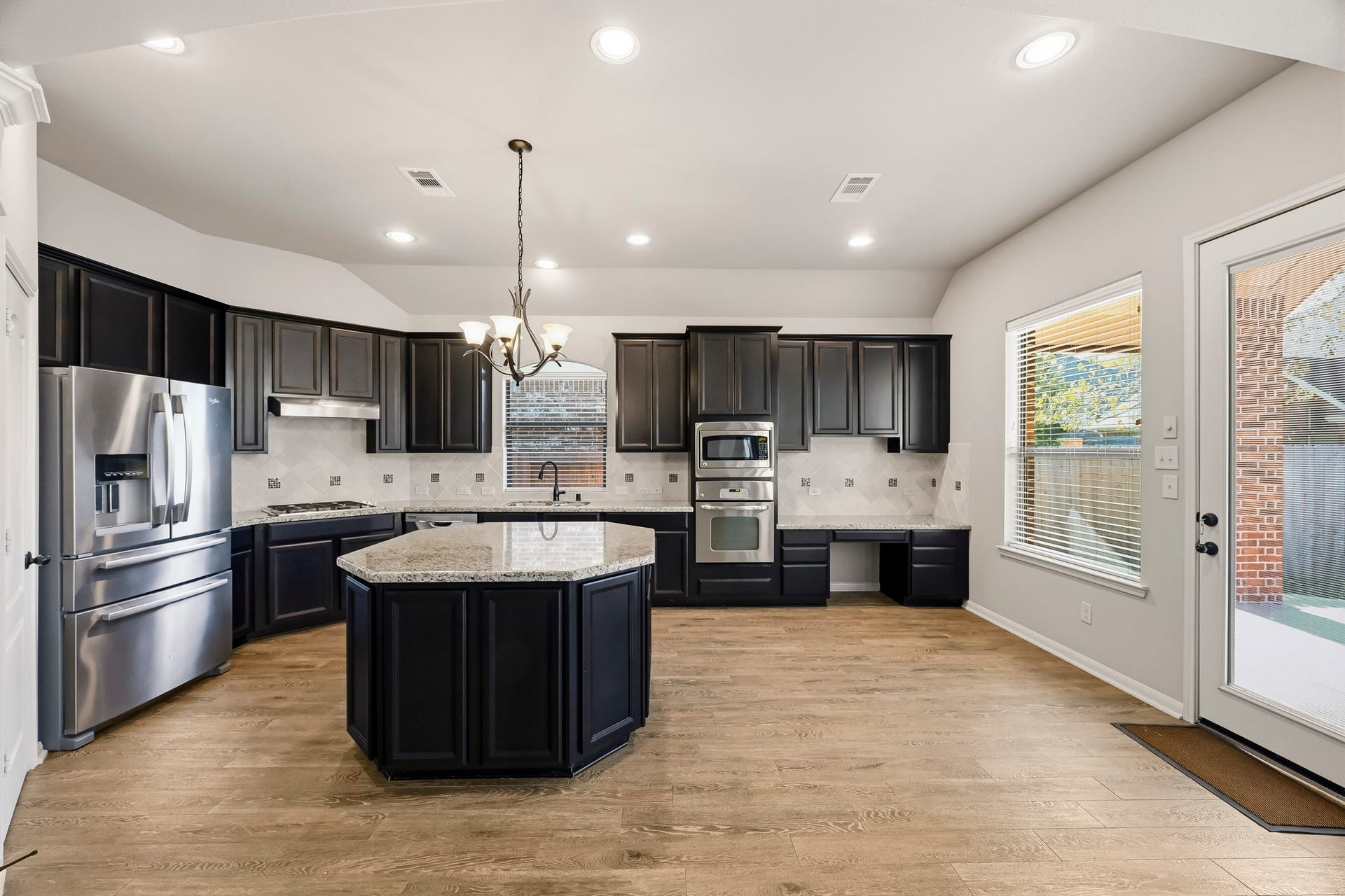 13811 Wickdale Garden Lane, Houston, TX 77044 13811 Wickdale Garden Lane, Houston, TX 77044
