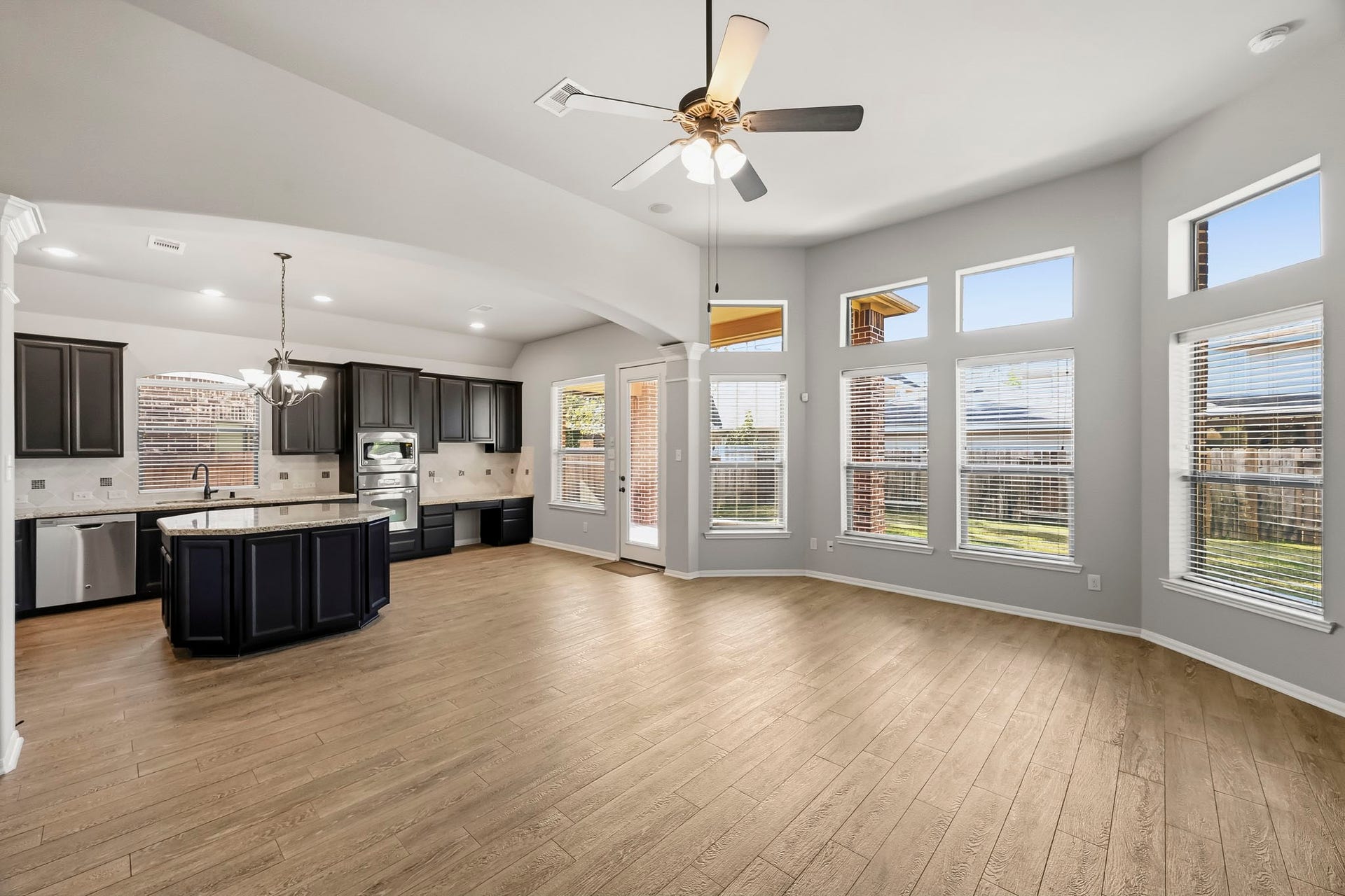13811 Wickdale Garden Lane, Houston, TX 77044 13811 Wickdale Garden Lane, Houston, TX 77044