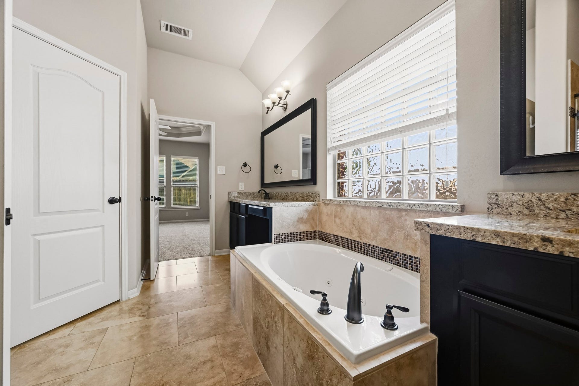 13811 Wickdale Garden Lane, Houston, TX 77044 13811 Wickdale Garden Lane, Houston, TX 77044