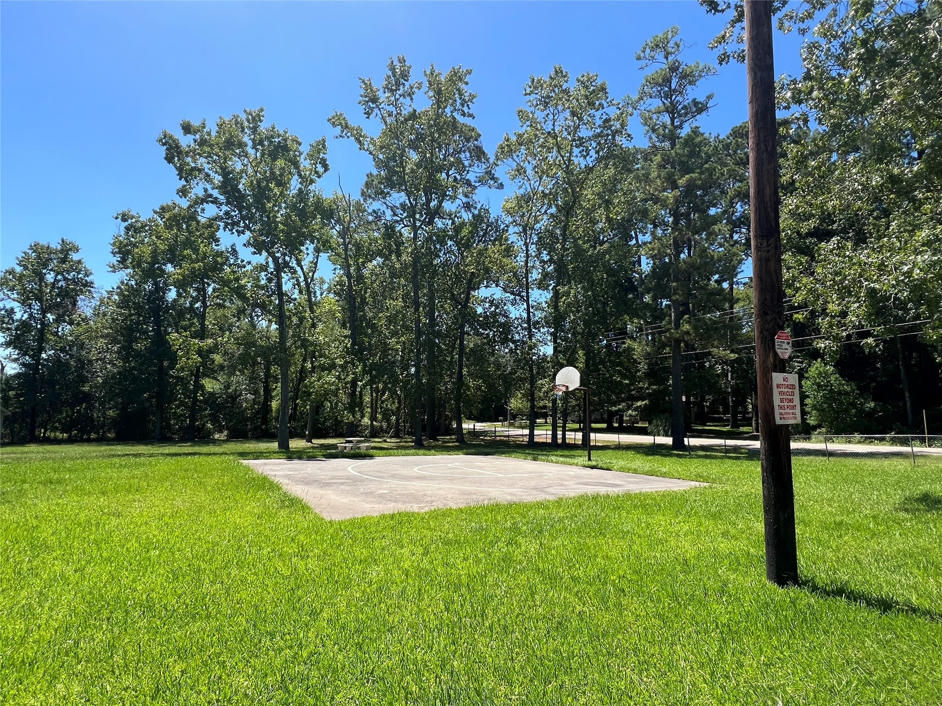 529 Mohawk Bend, Conroe, TX 77316 Neighborhood park
