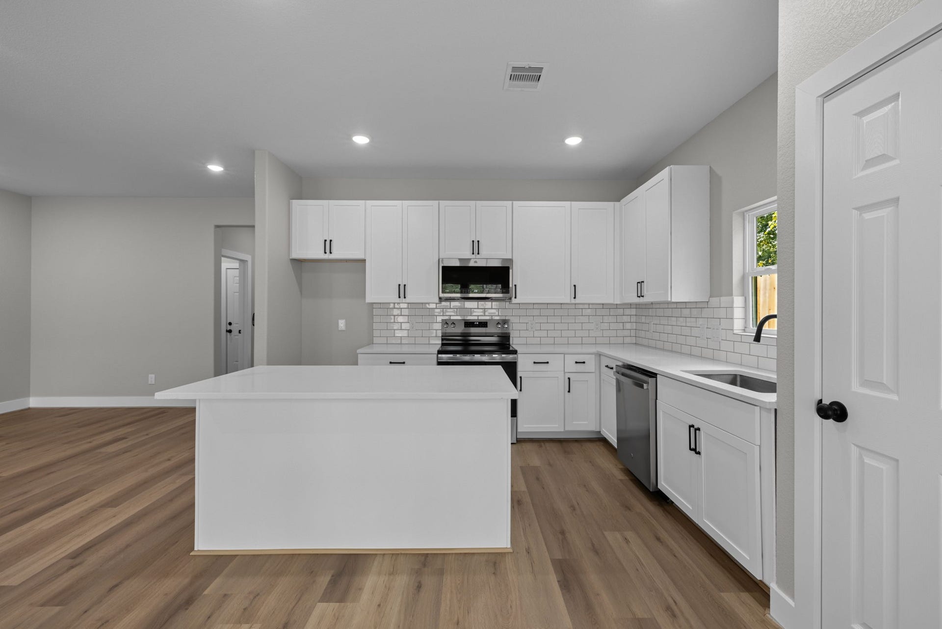 529 Mohawk Bend, Conroe, TX 77316 529 Mohawk Bend, Conroe, TX 77316