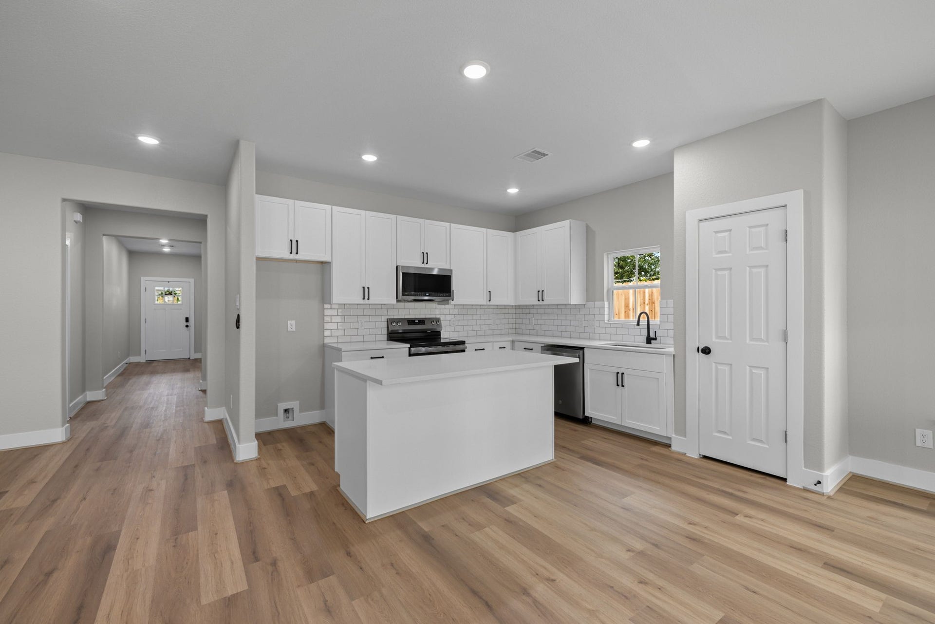 529 Mohawk Bend, Conroe, TX 77316 529 Mohawk Bend, Conroe, TX 77316