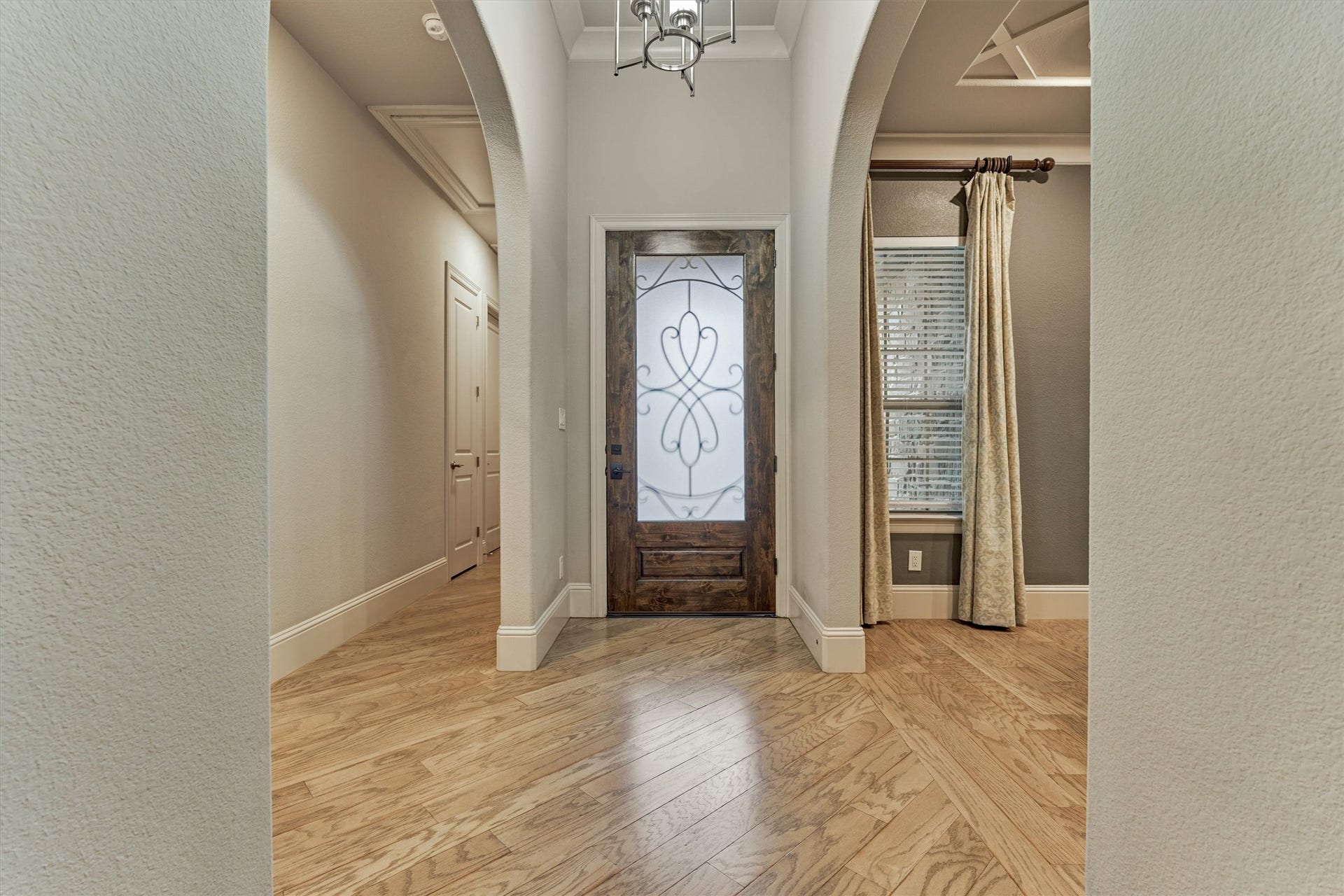 6 Canopy Green Drive, Tomball, TX 77375 Dining on the right, extra bedrooms on the left down the hall