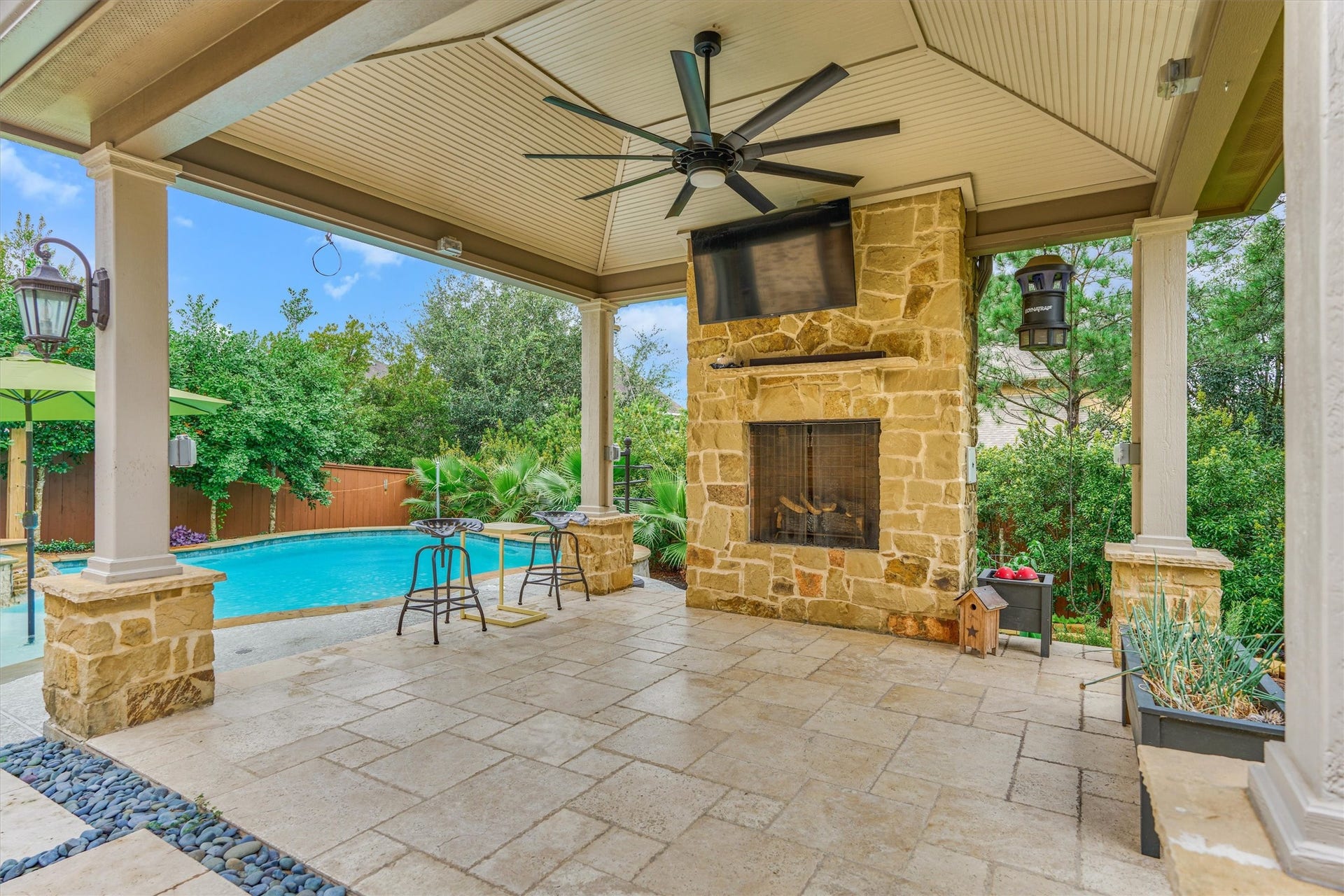 6 Canopy Green Drive, Tomball, TX 77375 6 Canopy Green Drive, Tomball, TX 77375