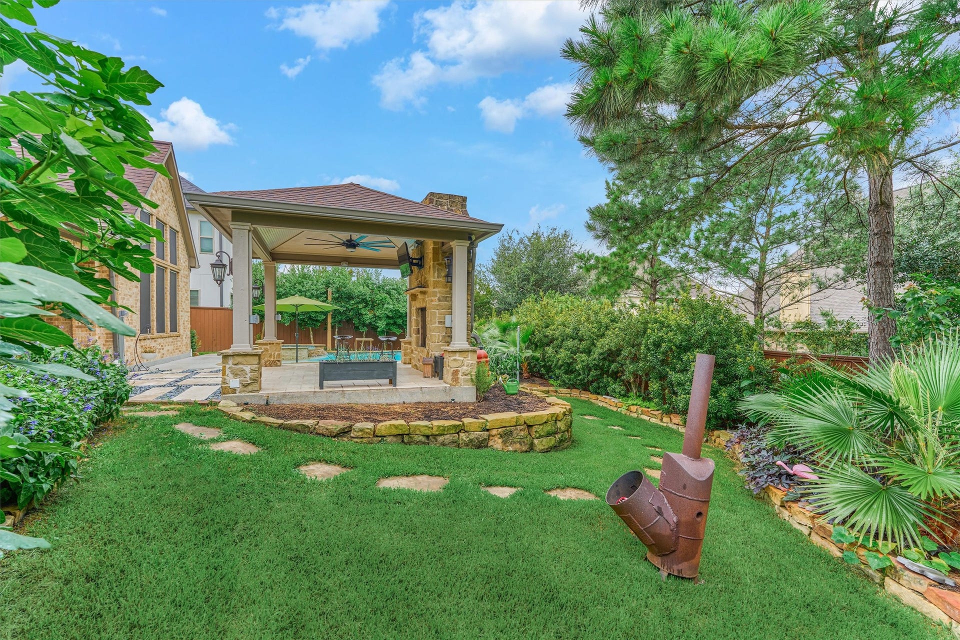 6 Canopy Green Drive, Tomball, TX 77375 6 Canopy Green Drive, Tomball, TX 77375