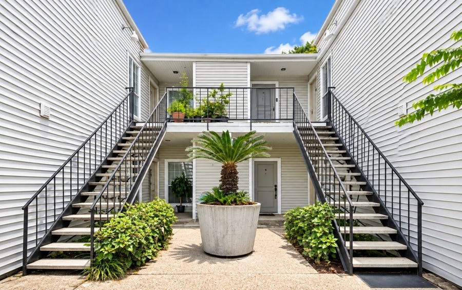 Property photo for 9809 Richmond Avenue, #7, Houston, TX